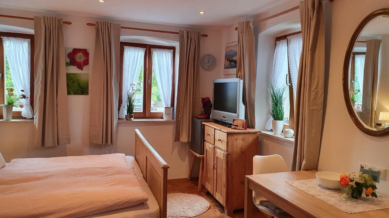 Gaestezimmer Vogtareuth Rinser Exteriér fotografie